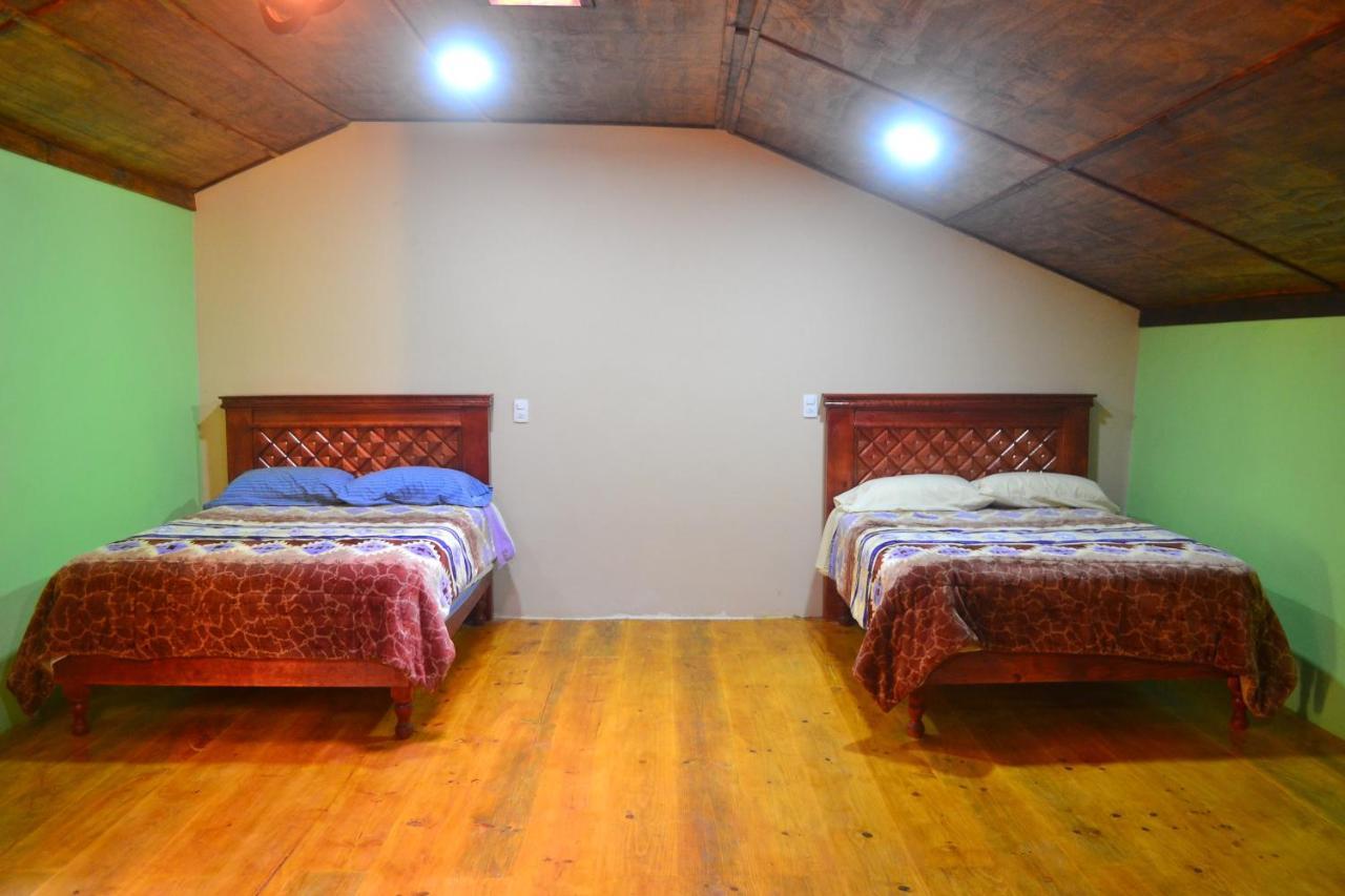 Habitacion Triple Zona Centro Zacatlan Bagian luar foto